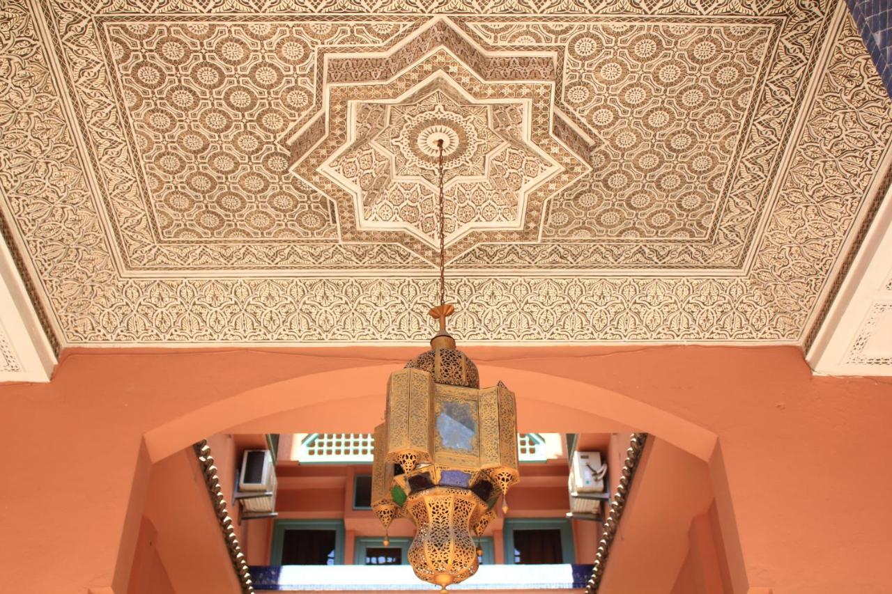El Hamra Hotel Marrakesh Exterior photo